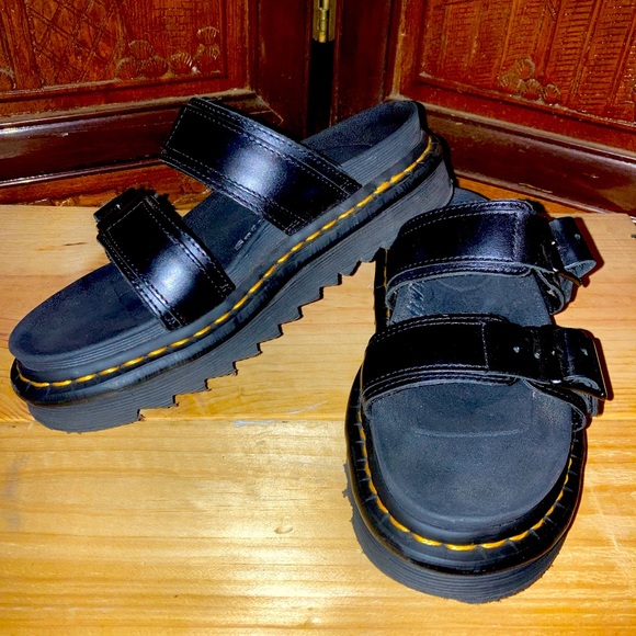 Doc Martens Slides - Picture 2 of 9